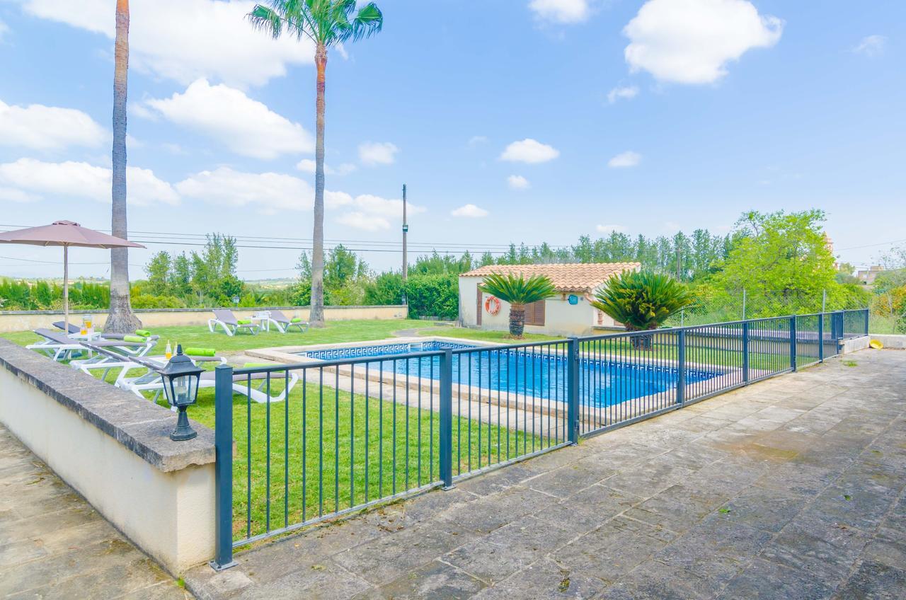 Ses Covetes Villa Petra  Exterior photo